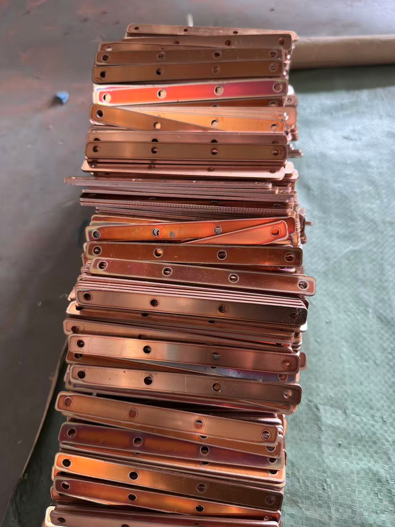 激光切割铜条(图1)